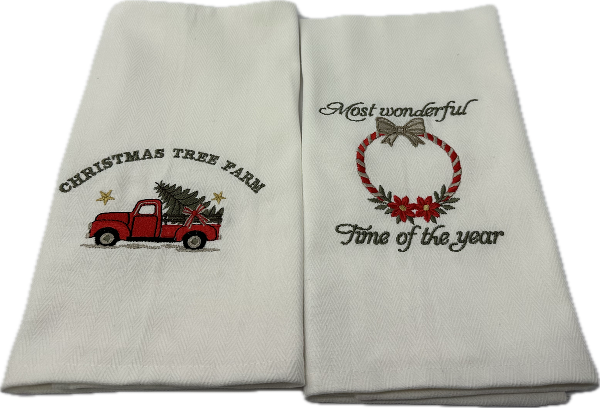 kerst theedoeken geborduurd 2 stuks – Christmas Tree Farm & Most Wonderful Time of the Year