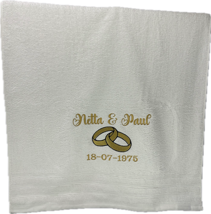 Cadeau set - verloving - huwelijk - handdoeken - wit - 2 stuks - Getrouwd -gepersonaliseerd