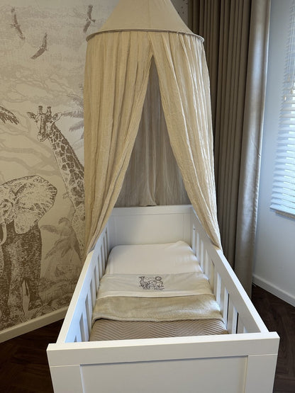 Ledikant lakentje jungle dieren geborduurd