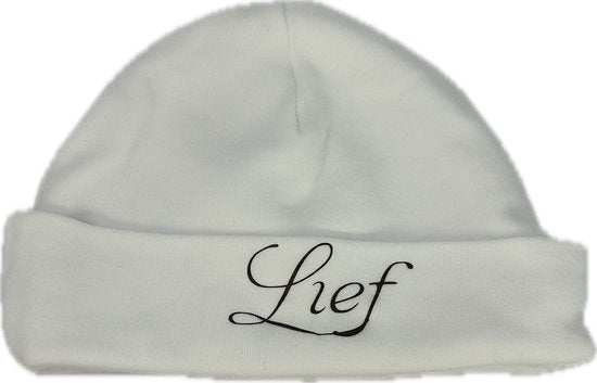 Babymuts wit maat 62-68 met naam geborduurd