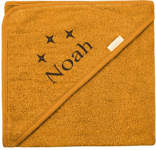 Baby badcape oker geel met naam borduren – Luxe en persoonlijk cadeau