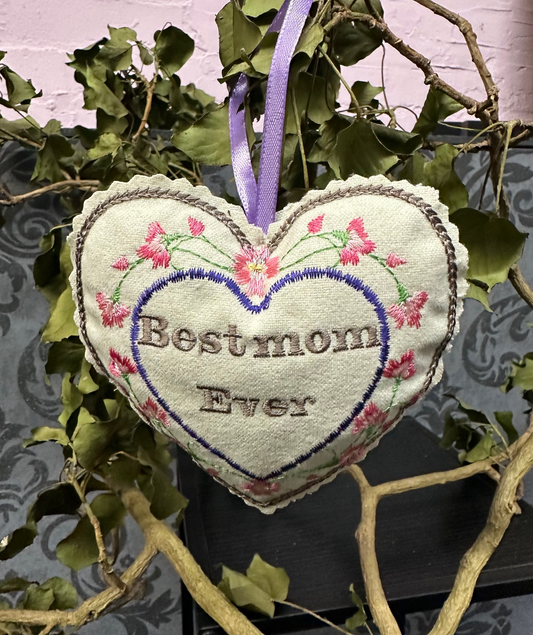Decoratief geluks-hartje “Best Mom Ever” 💖