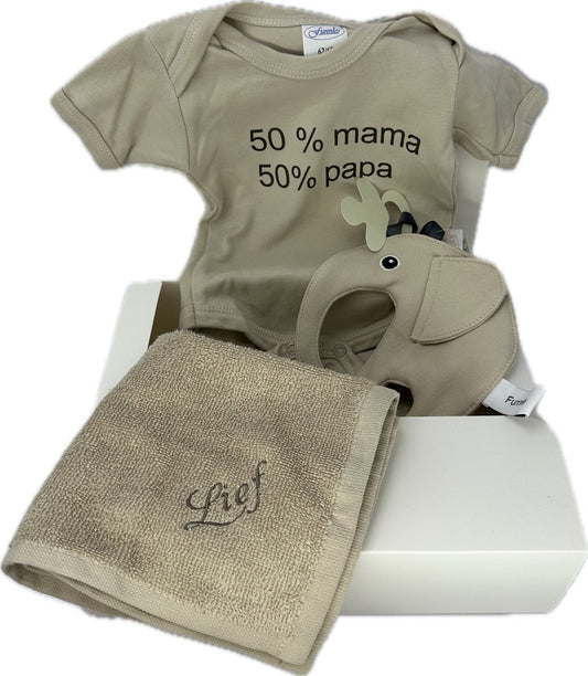 Kraam cadeau set cream - babyshower- zwanger-ouders-baby