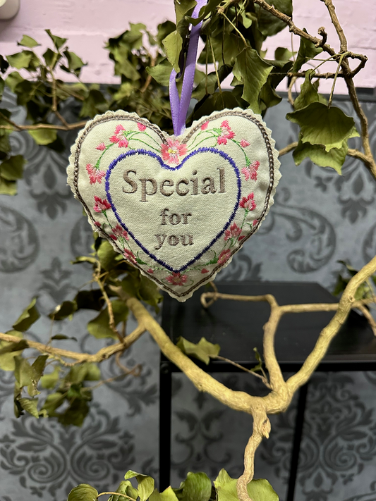 Decoratief geluks-hartje “Special for you” 💖