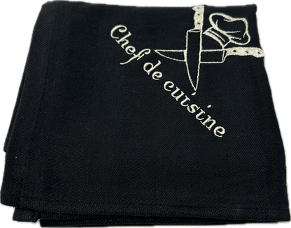 Set van 2 zwarte geborduurde theedoeken – Chef de Cuisine – Koksmuts & Koksmessen